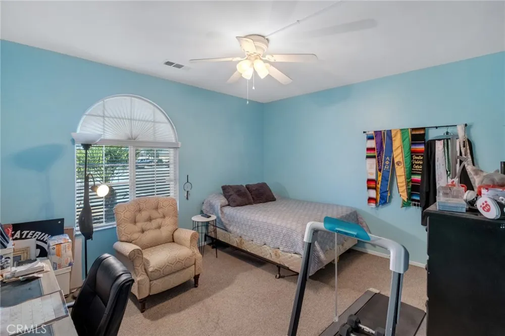 15643 Pilot Rock Way Victorville, CA 92394