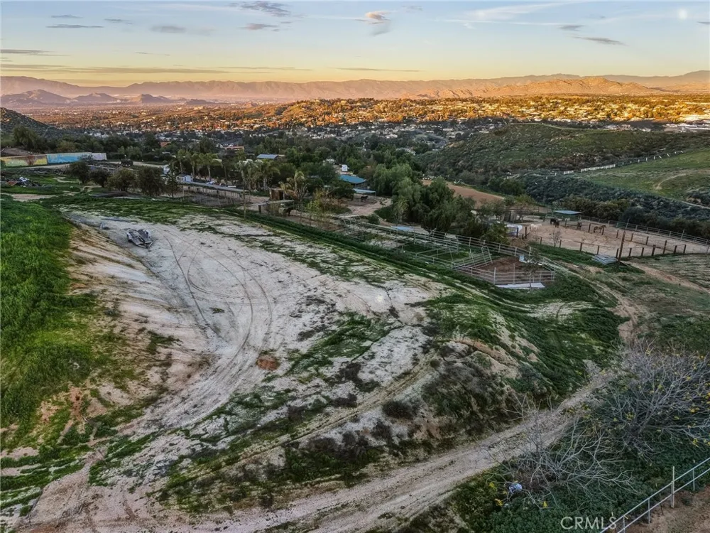 17575 Wicker Riverside, CA 92504