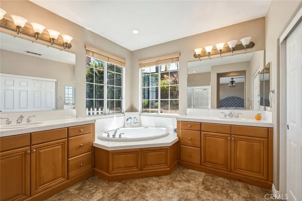 3165 Forest View Corona, CA 92882