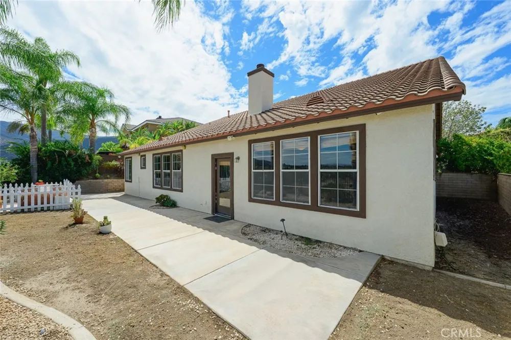3165 Forest View Corona, CA 92882