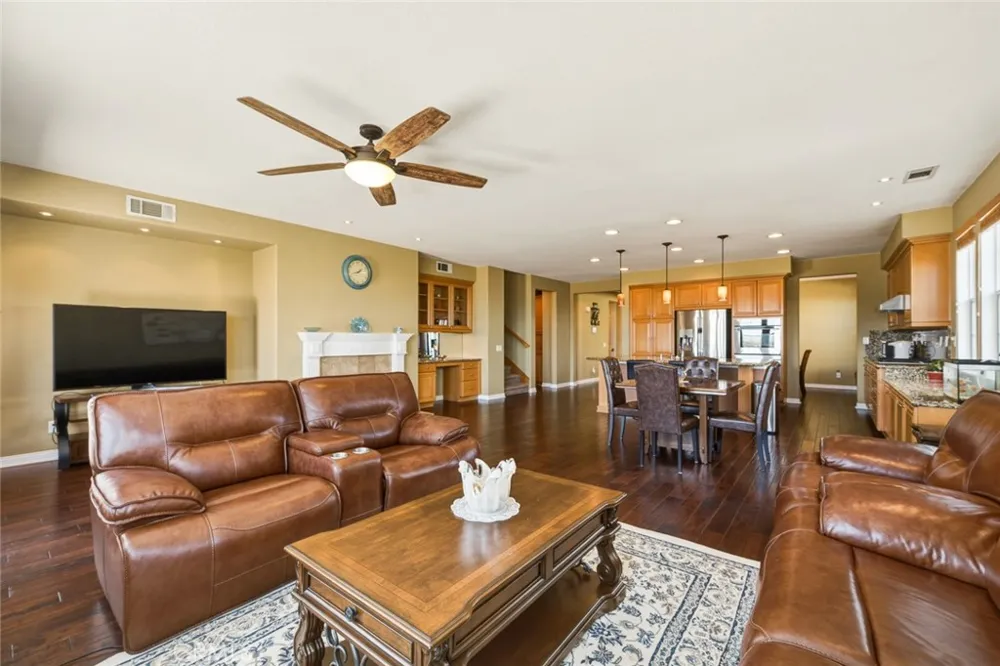 3165 Forest View Corona, CA 92882