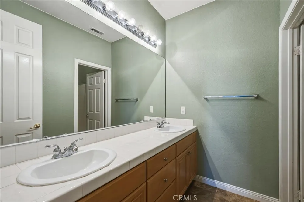 3165 Forest View Corona, CA 92882