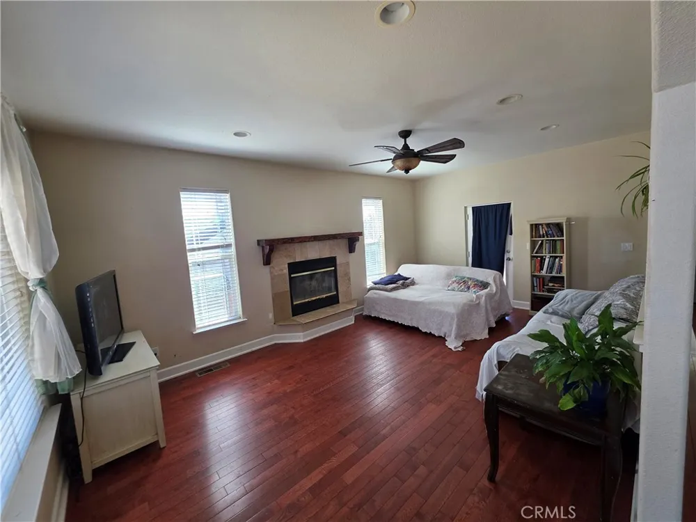 18817 dove crt. Hidden Valley Lake, CA 95467