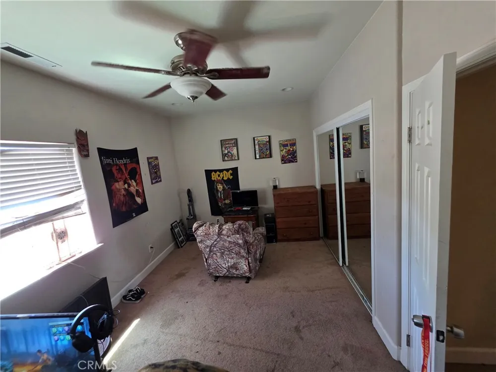 18817 dove crt. Hidden Valley Lake, CA 95467