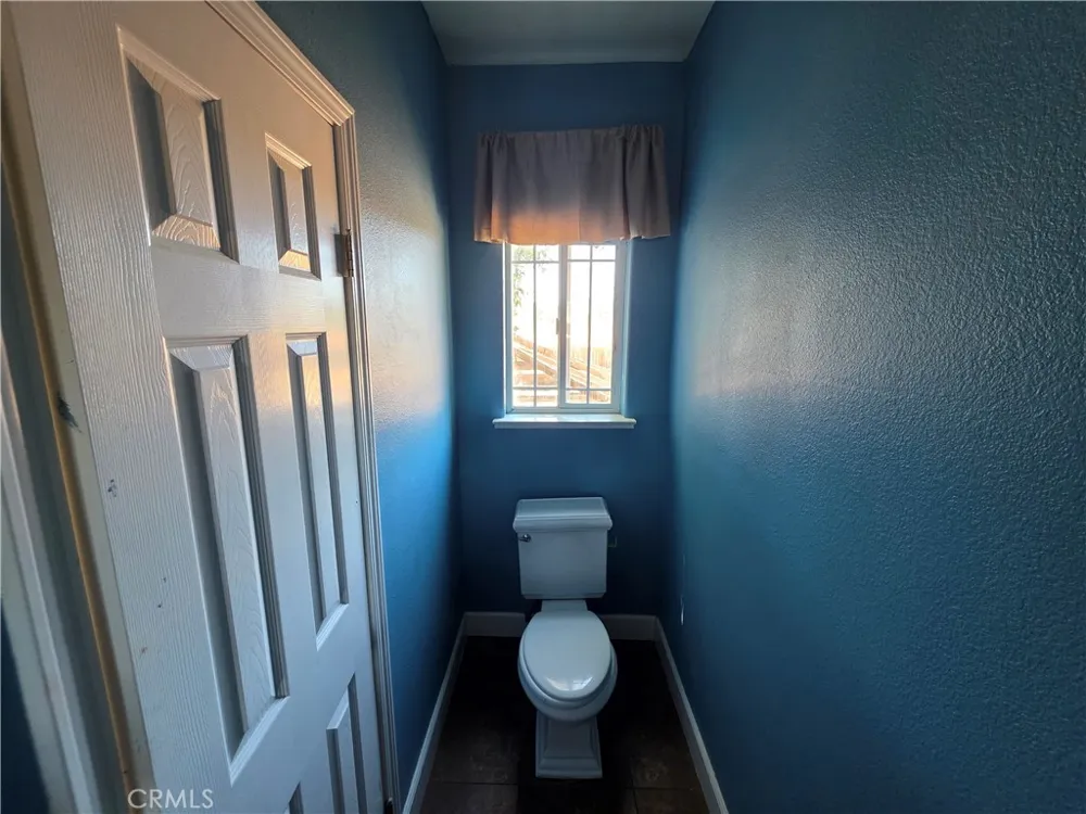 18817 dove crt. Hidden Valley Lake, CA 95467