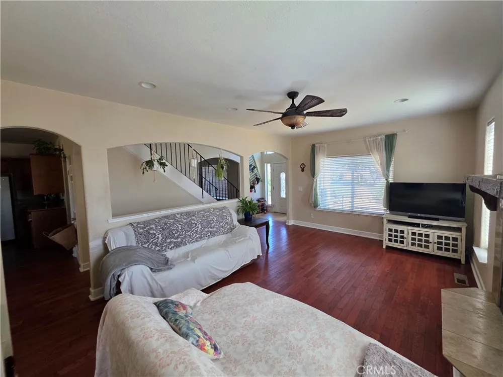 18817 dove crt. Hidden Valley Lake, CA 95467
