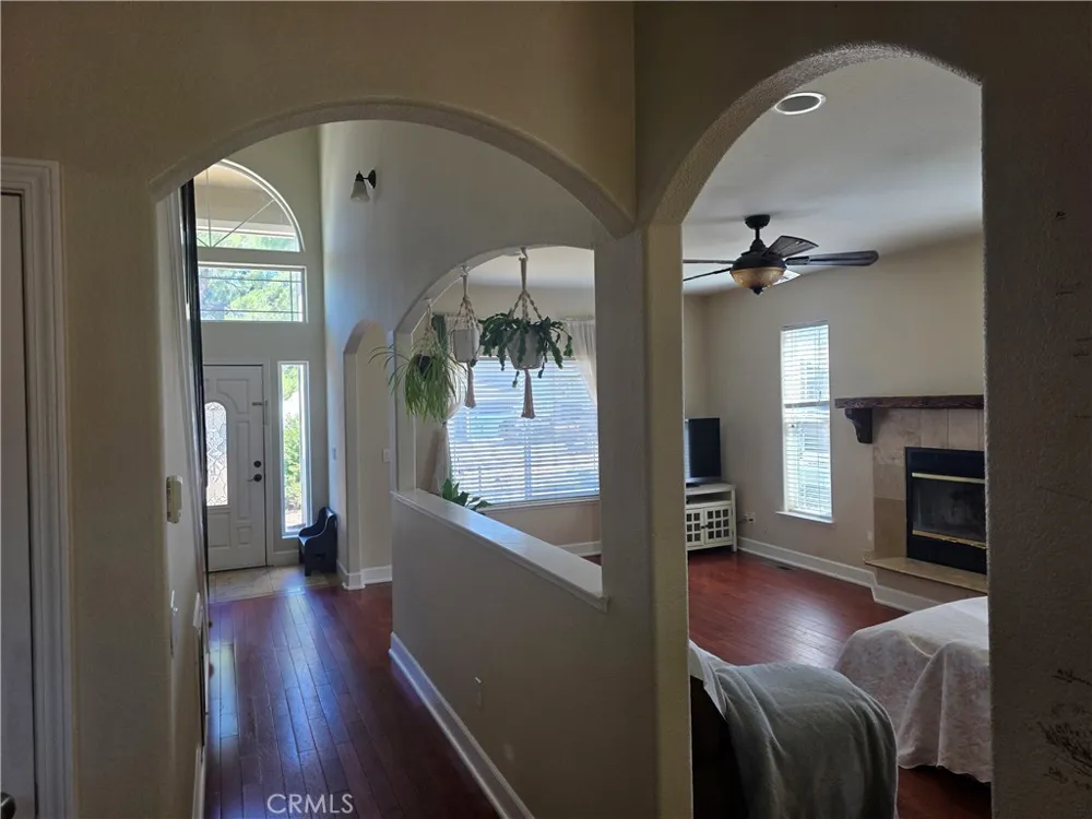 18817 dove crt. Hidden Valley Lake, CA 95467