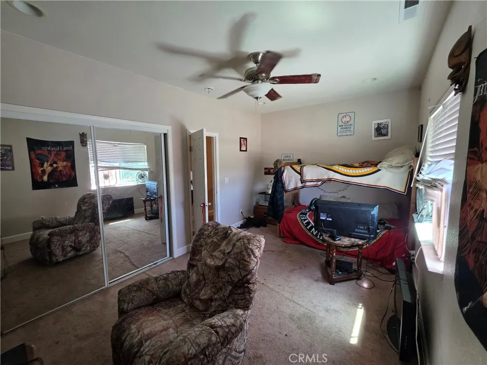 18817 dove crt. Hidden Valley Lake, CA 95467