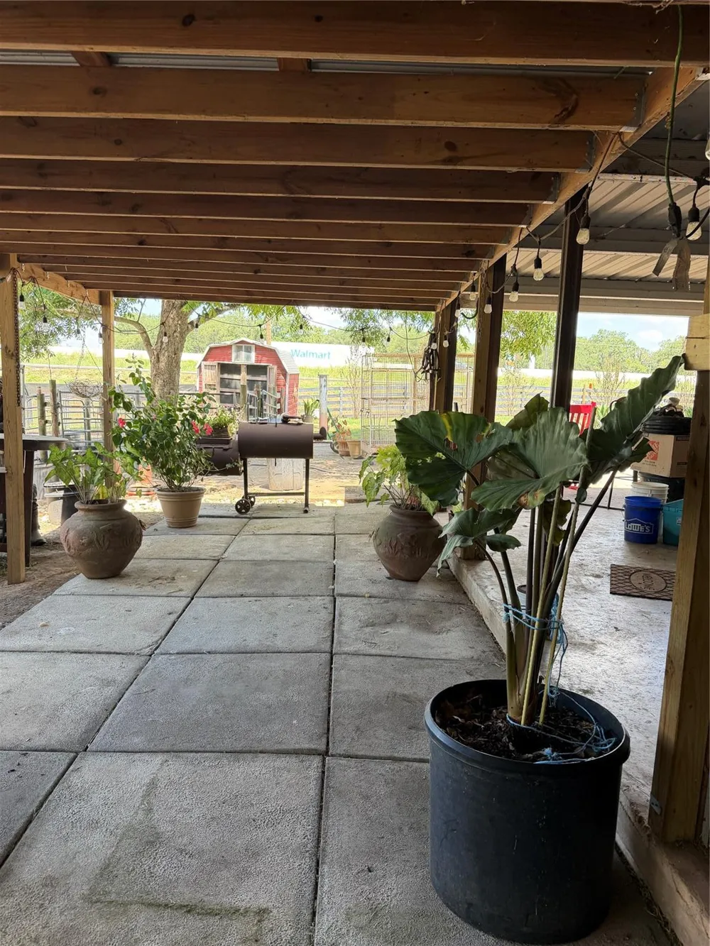 100 Evans Street Alleyton, TX 78935