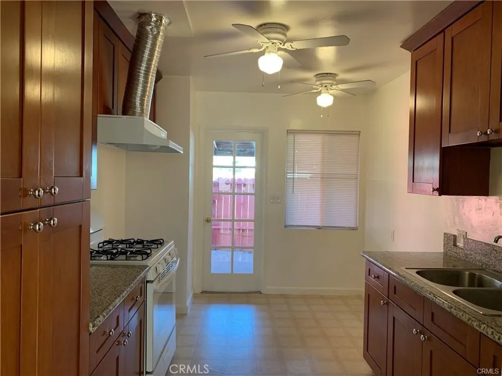 8839 Elm Avenue Temple City, CA 91780
