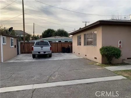 8839 Elm Avenue Temple City, CA 91780