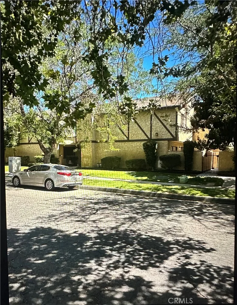 1340 W Avenue J4 Lancaster, CA 93534