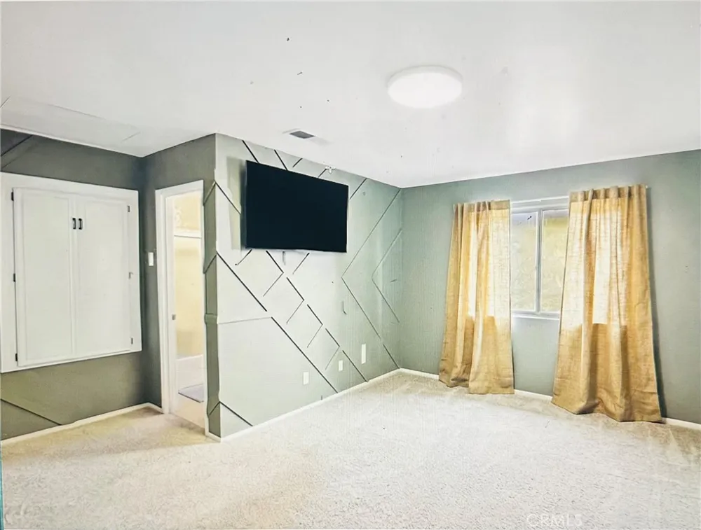 1340 W Avenue J4 Lancaster, CA 93534
