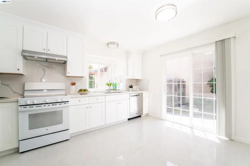 4167 Sunflower Ct Union City, CA 94587