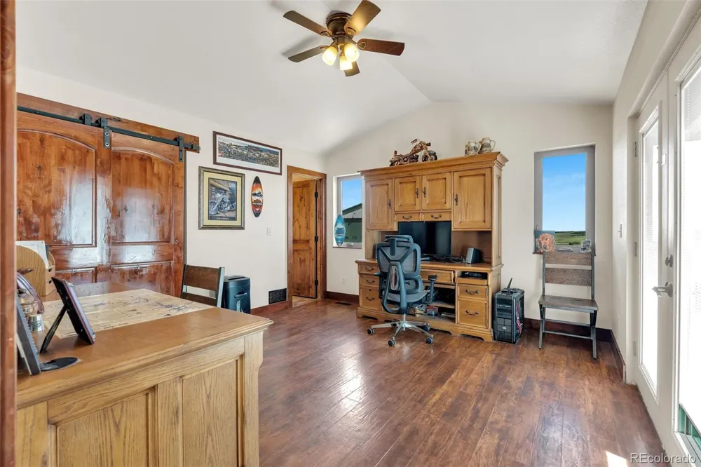 7190 Nautique Circle Larkspur, CO 80118