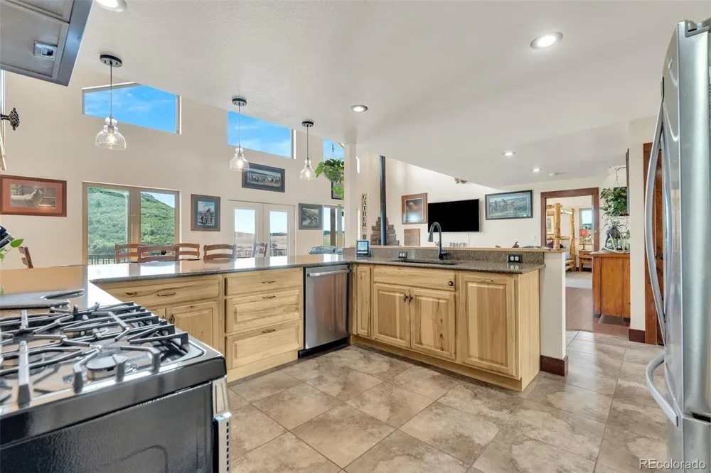 7190 Nautique Circle Larkspur, CO 80118