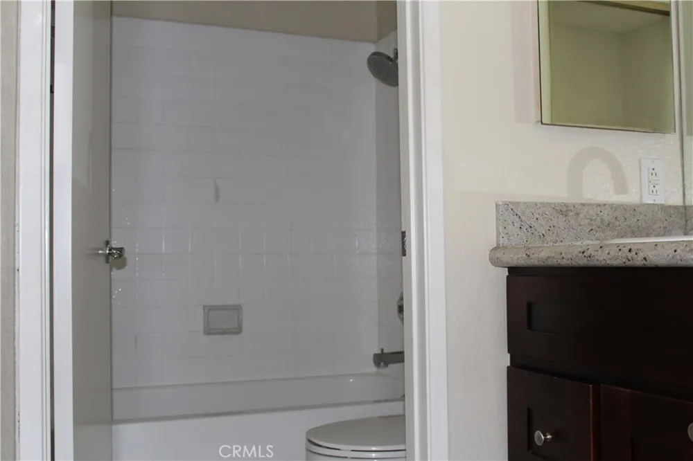 42 Columbia #11 Irvine, CA 92612