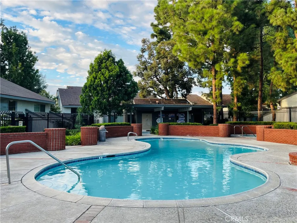21321 Norwalk Boulevard #147 Hawaiian Gardens, CA 90716