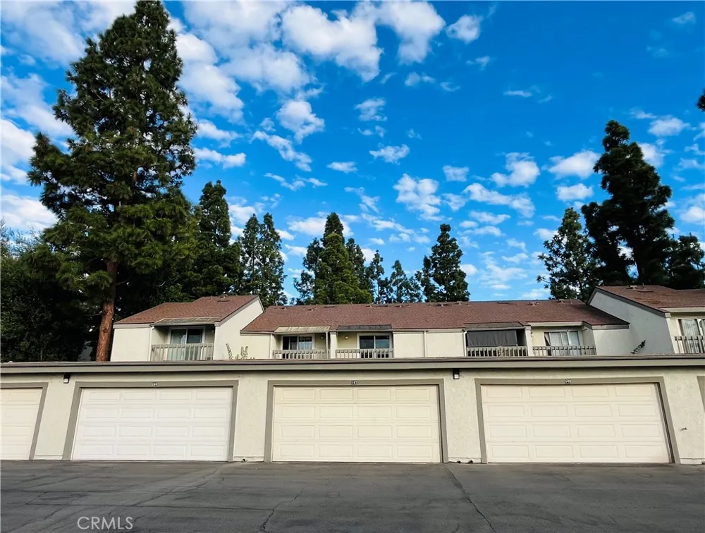21321 Norwalk Boulevard #147 Hawaiian Gardens, CA 90716
