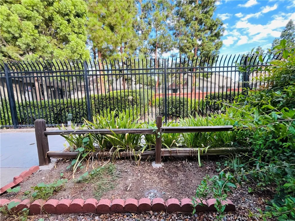 21321 Norwalk Boulevard #147 Hawaiian Gardens, CA 90716