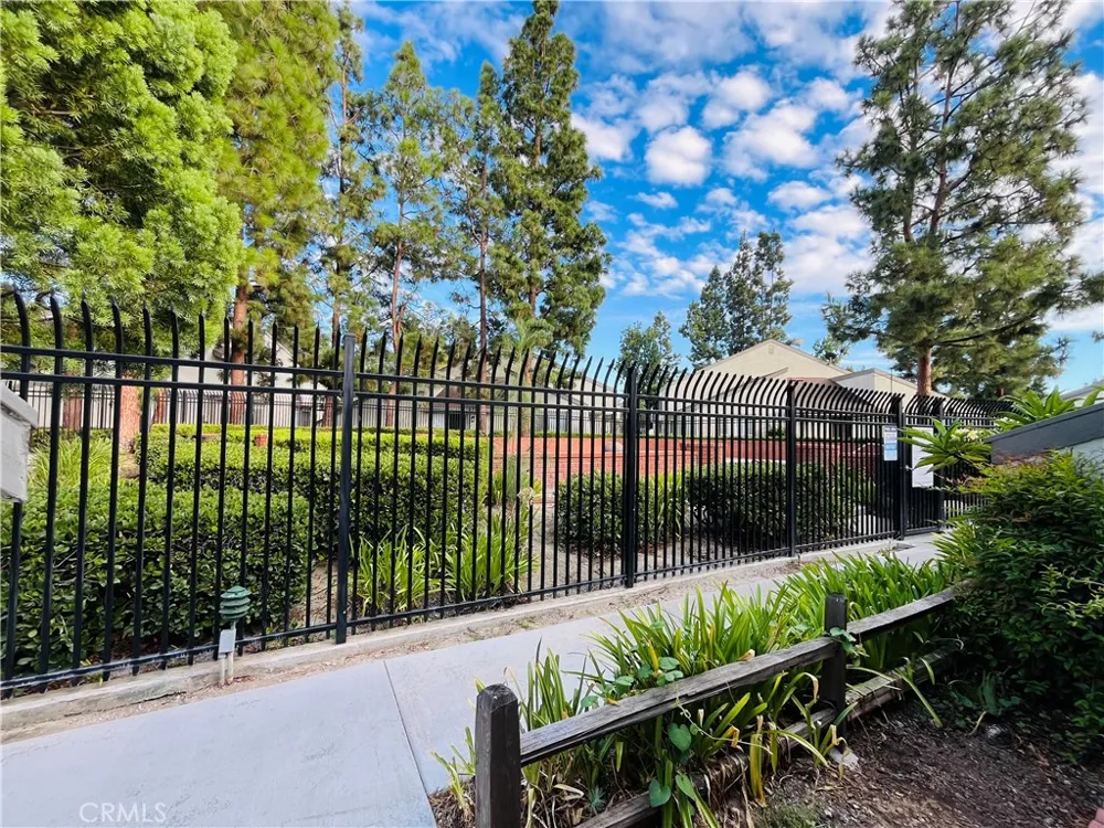 21321 Norwalk Boulevard #147 Hawaiian Gardens, CA 90716
