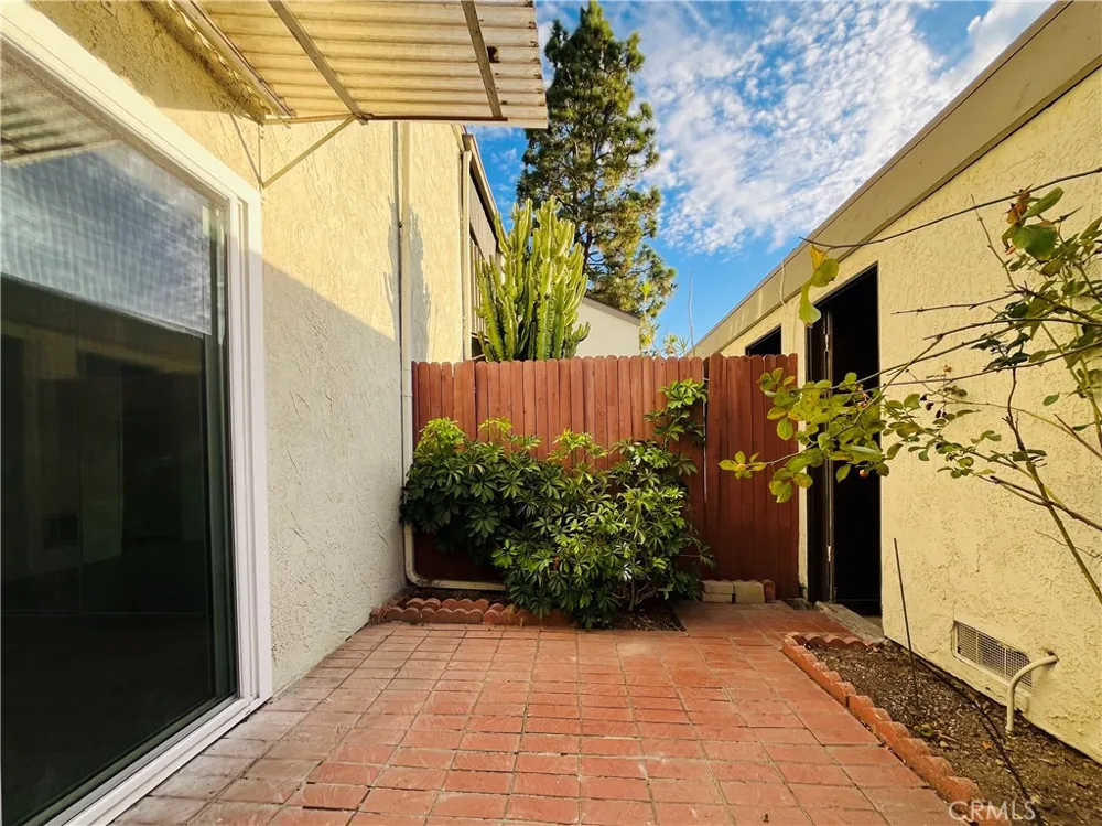 21321 Norwalk Boulevard #147 Hawaiian Gardens, CA 90716