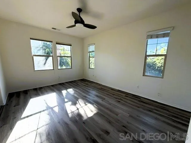 2019 Stargazer Ln Vista, CA 92084