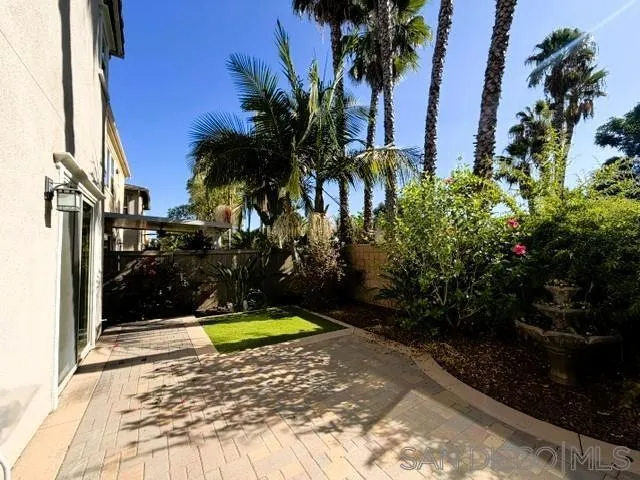 2019 Stargazer Ln Vista, CA 92084