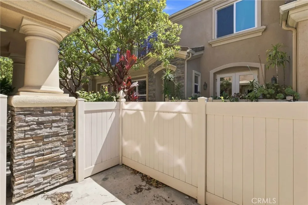 7244 Lisamarie Court Huntington Beach, CA 92648