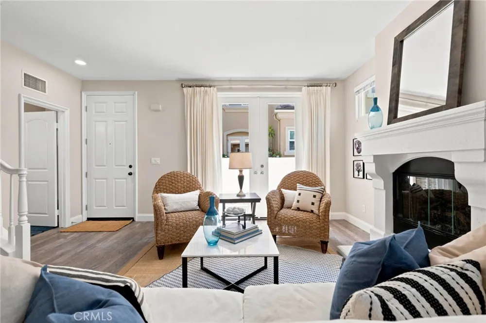 7244 Lisamarie Court Huntington Beach, CA 92648