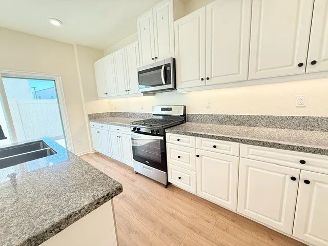 25189 Hunter Avenue Moreno Valley, CA 92551