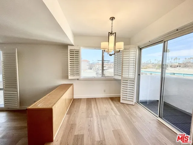 917 2nd Street #305 Santa Monica, CA 90403