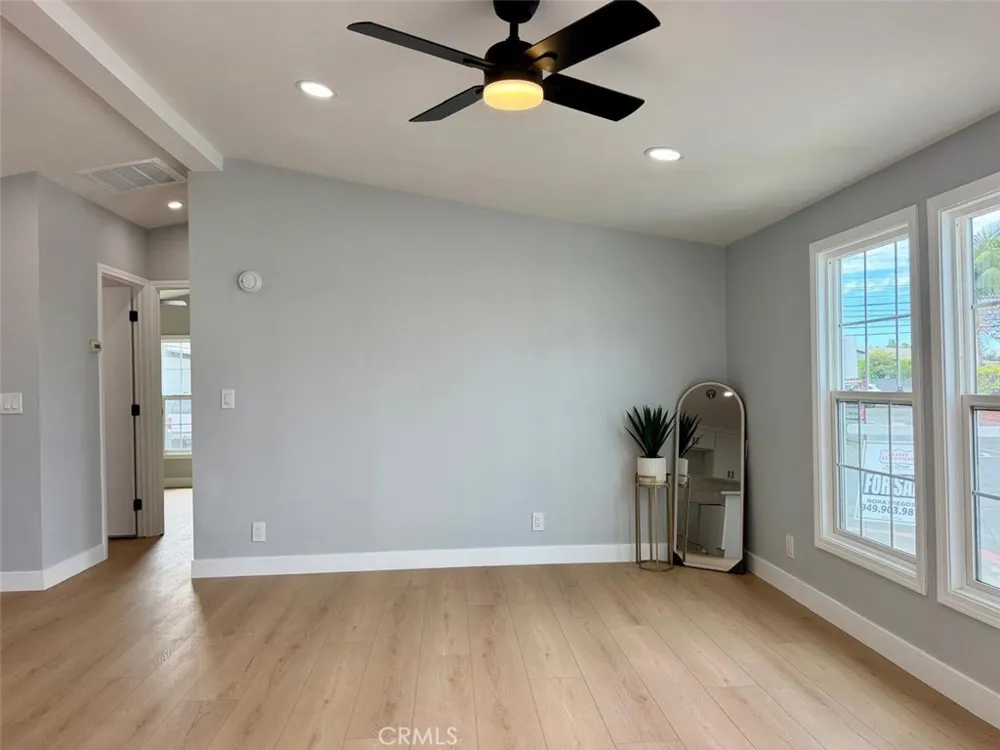 301 Duke lane #16 Santa Ana, CA 92704