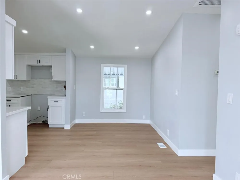 301 Duke lane #16 Santa Ana, CA 92704