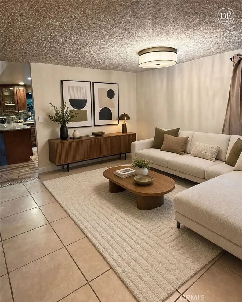 19804 Arminta Street Los Angeles, CA 91306