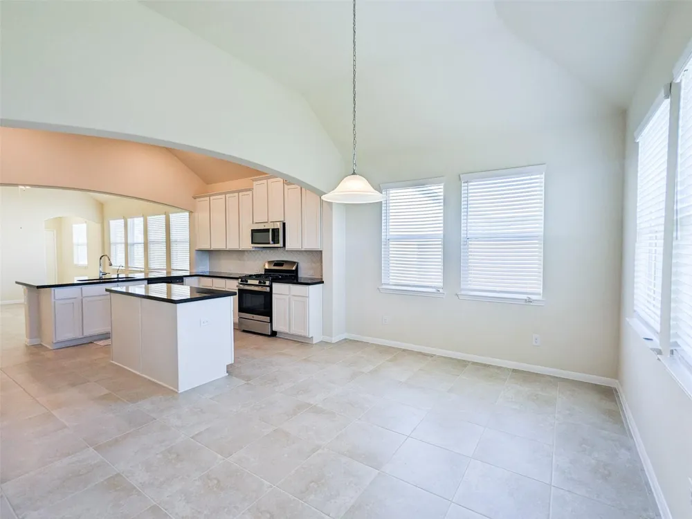 6303 Prince Place Drive Rosenberg, TX 77471