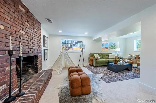 7019 W Portland Avenue Littleton, CO 80128