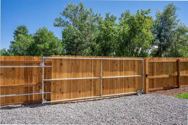 7019 W Portland Avenue Littleton, CO 80128