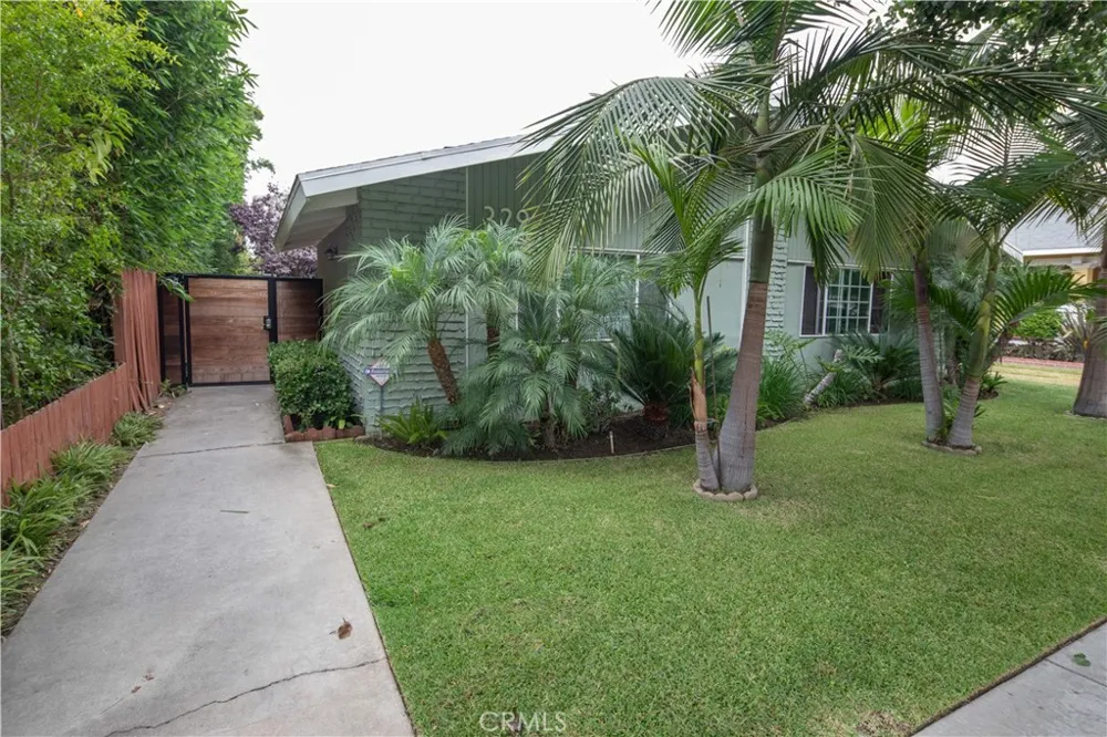 329 Orizaba Avenue #3 Long Beach, CA 90814