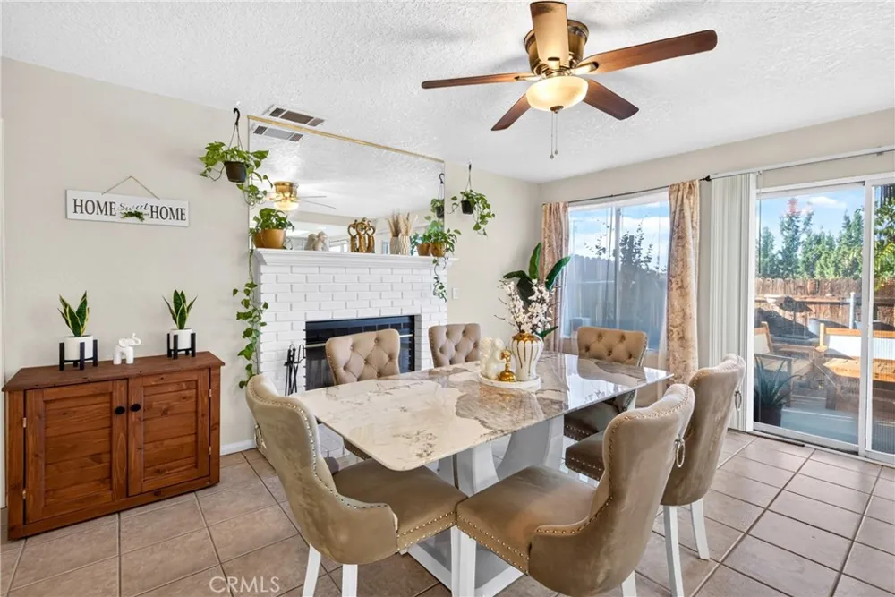 18004 Orange Hesperia, CA 92345