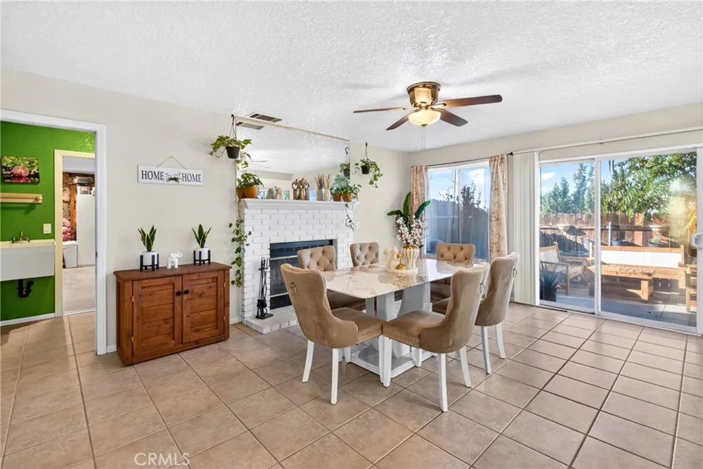 18004 Orange Hesperia, CA 92345