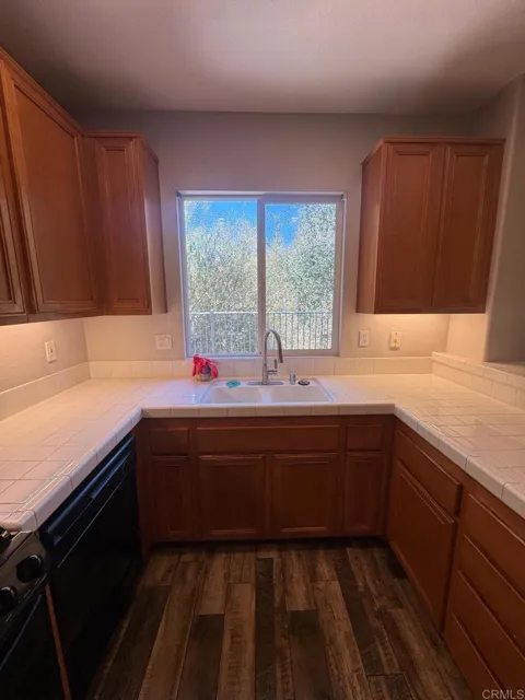 4101 Avenida Ar