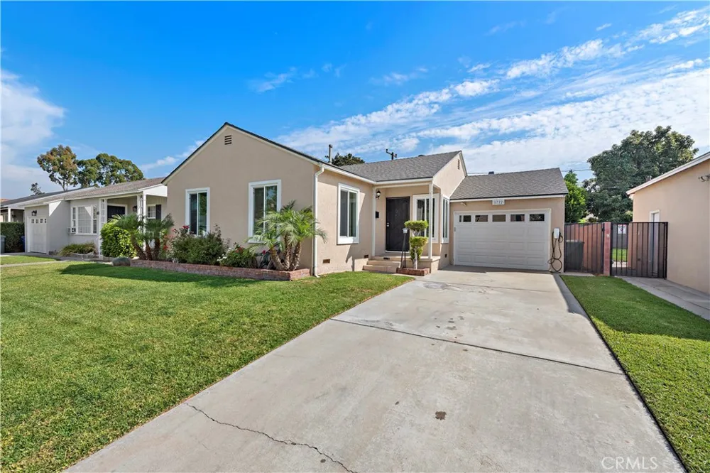 5722 Faculty Avenue Lakewood, CA 90712