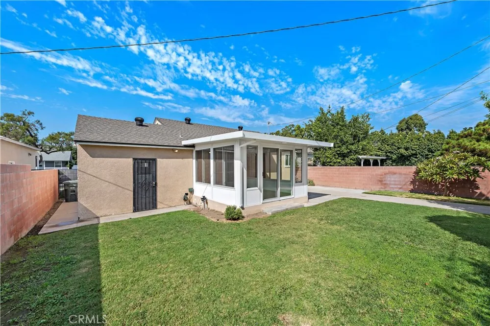 5722 Faculty Avenue Lakewood, CA 90712