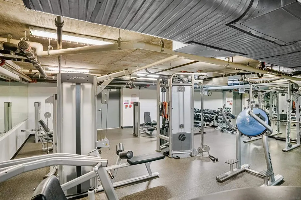 1150 J St #523 San Diego, CA 92101