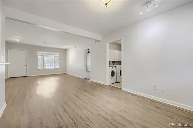 716 Scranton Court Aurora, CO 80011