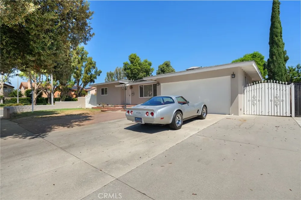 1335 Rexwood West Covina, CA 91790