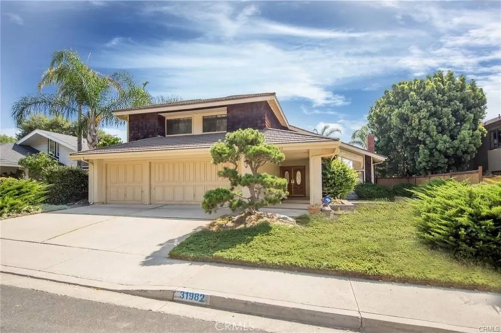 31982 Mount Rainier Drive Laguna Niguel, CA 92677