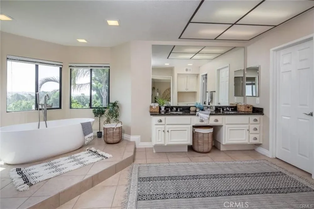 31982 Mount Rainier Drive Laguna Niguel, CA 92677