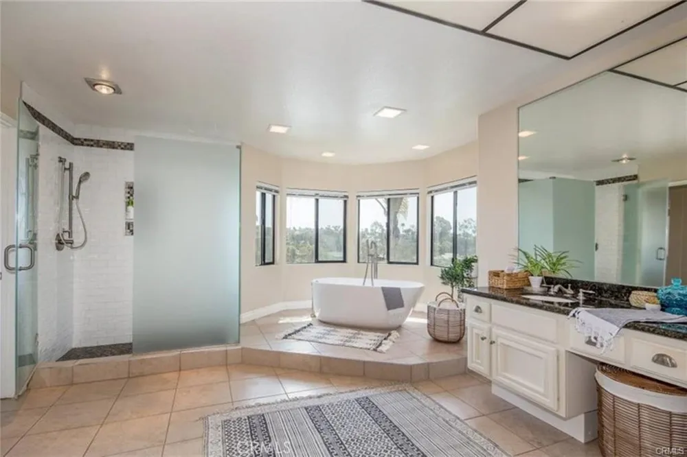31982 Mount Rainier Drive Laguna Niguel, CA 92677